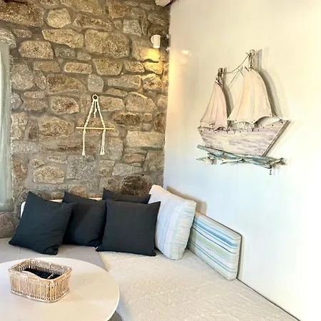 The Rock House Kalo Livadi